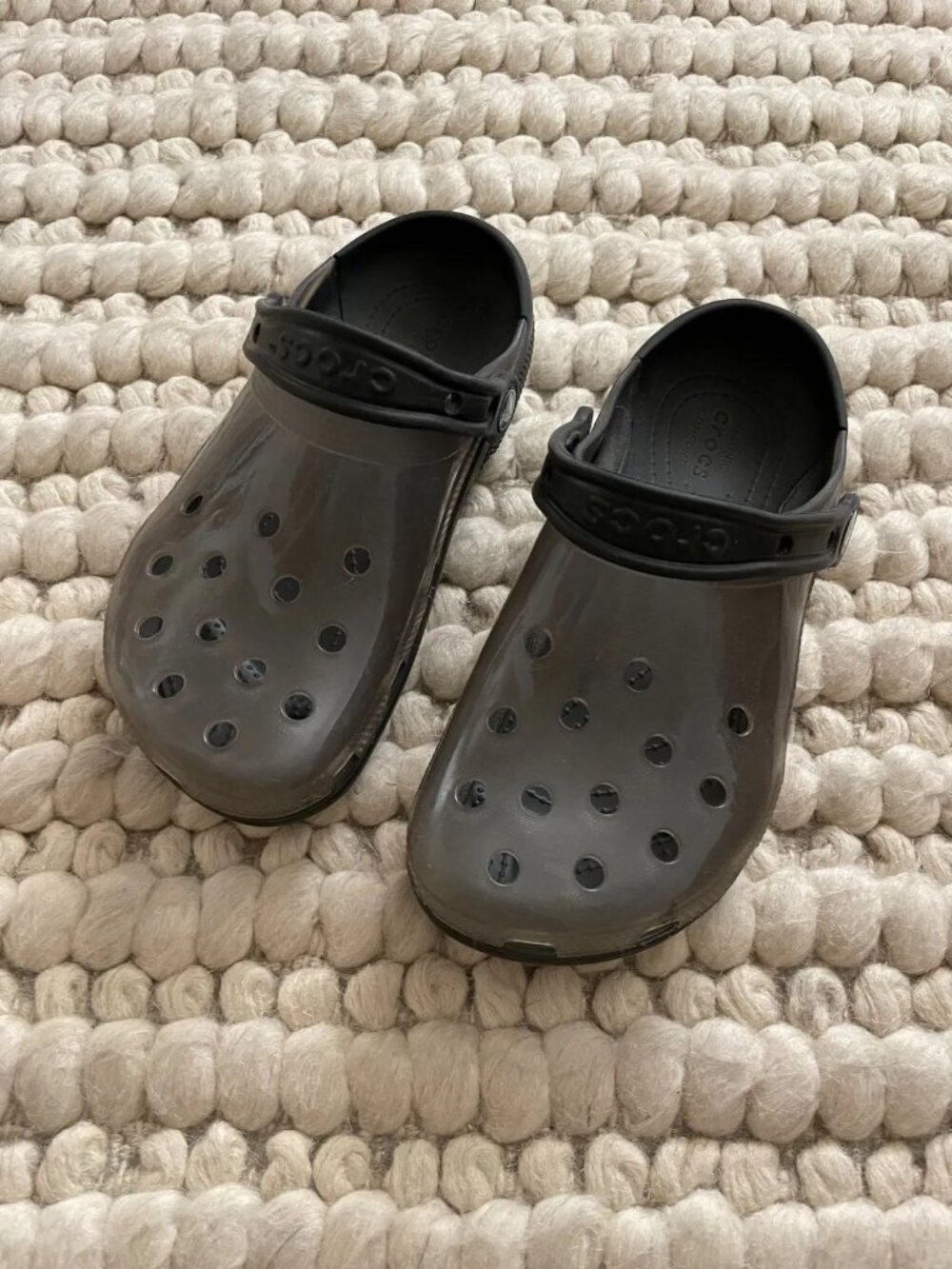 CROCS Jelly Translucent Clear & Black Unisex Crocs VGUC Mens Sz 4 Womens 6
